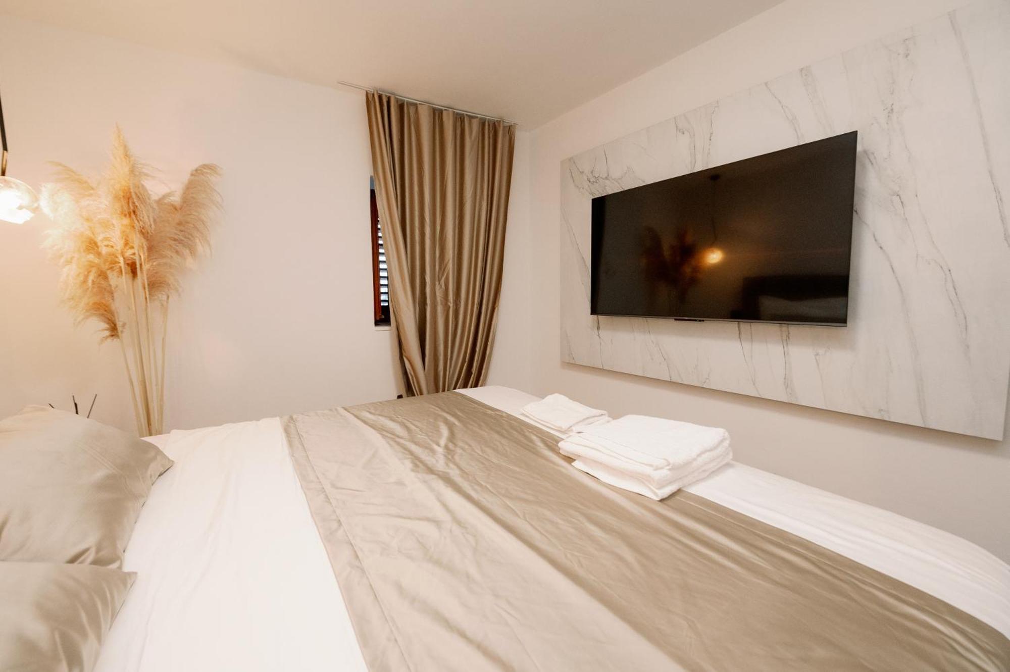 Mediterraneo Luxury